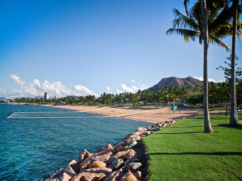 The Strand beach and Castle Hill, Townsville