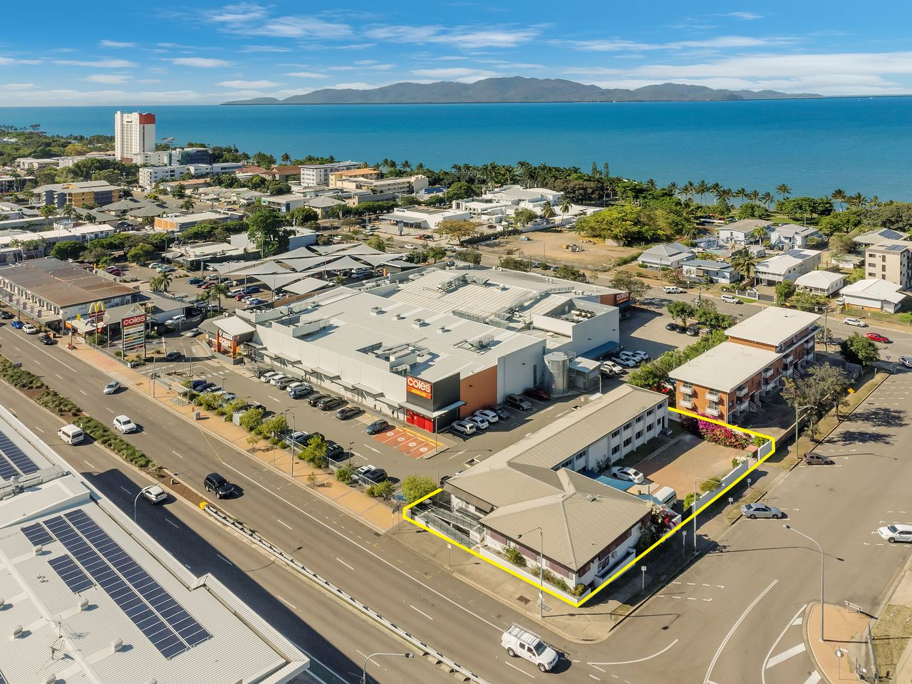 Seaside Lodge exterior in Townsville